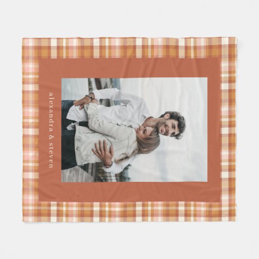 名前パーソナライズされた写真Warm Gingham Plaid自然 フリースブランケット (正面(横))