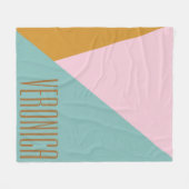 名前パーソナライズされた幾何学的ピンクブルーパステルダム フリースブランケット (正面(横))