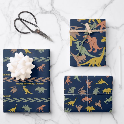 名前パーソナライズされた恐竜 ラッピングペーパーシート (正面)