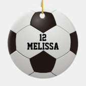 名前パーソナライズされた番号サッカーボール セラミックオーナメント (裏面)