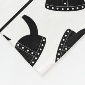 名前パーソナライズされた白バイキングハットパターン フリースブランケット (角)