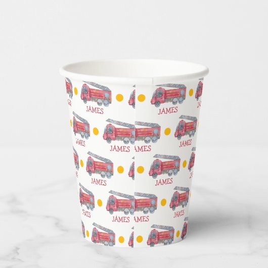 名前パーソナライズされた赤い消防車のパーティー 紙コップ (右)