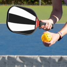 名前パーソナライズされた赤と白のストライプ2トーン