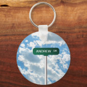 名前パーソナライズされた道路通りサインオンブルースカイ キーホルダー (正面)