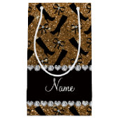 名前パーソナライズされた金ゴールドグリッターブーツ スモールペーパーバッグ (正面)