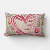 名前パーソナライズされたmom子供のフローラ全体プリント ランバークッション (正面)