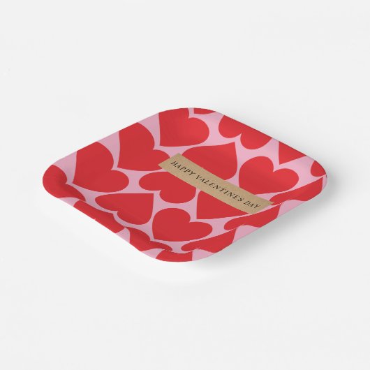 名前ファンシー付きロマンチックな赤とピンクのハートパターン ペーパープレート (傾斜あり)