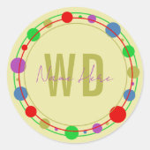 名前モノグラムの円カラフル黄パープル ラウンドシール (正面)