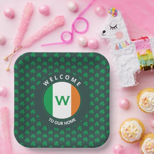 名前モノグラムモダンアイルランド国旗のシャムロック ペーパープレート (パーティー)