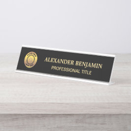 名前ロゴブラック金ゴールドプロフェッショナル モダン デスクネームプレート