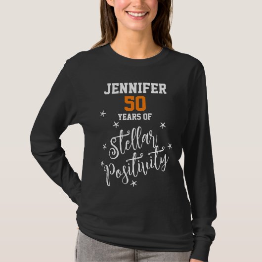 名前人気があるJenniferポジティビティ50誕生日 Tシャツ (正面)
