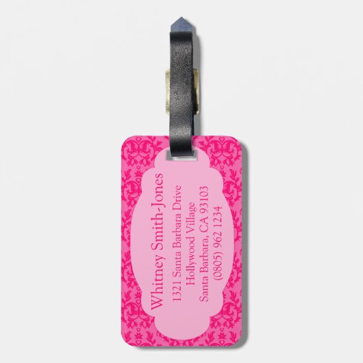 名前付きダマスク熱ピンクの荷物タグ ラゲッジタグ (裏面縦)