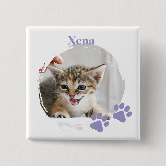 名前入りかわいい猫のペット 缶バッジ (正面)
