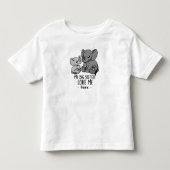 名前入りで愛情表現！大きいお姉ちゃんが好きな私 トドラーTシャツ (正面)