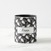 名前入りな白黒葉 マグカップ (中央)