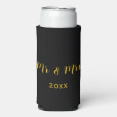 名前入りの黒に黄色のMr & Mrs スリム缶クーラー (Seltzer正面)