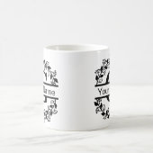 名前入りフラワーモノグラム コーヒーマグカップ (中央)