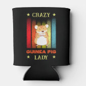 名前編集文字熱狂するGuinea Pig Lady 缶クーラー (裏面)