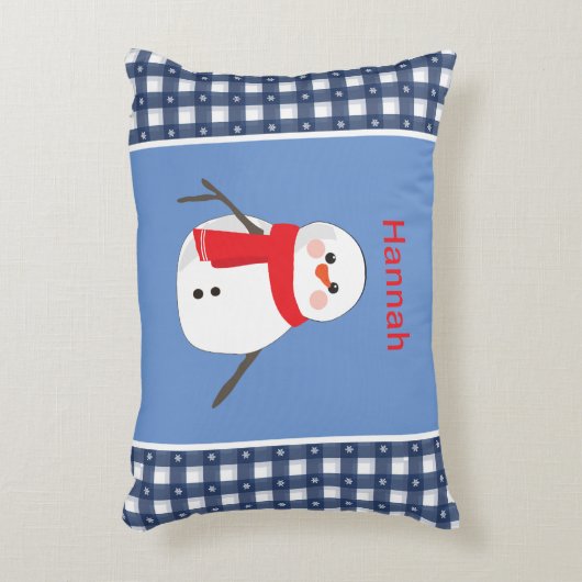 名前魅力的付き青いプレイド雪だるま アクセントクッション (正面(垂直))