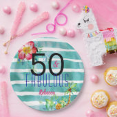 名前50およびすばらしい熱帯花柄の第50誕生日 ペーパープレート (パーティー)