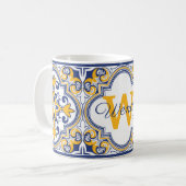 💙💛 名前+イニシャル入りアズレージョ柄 コーヒーマグカップ (正面左)