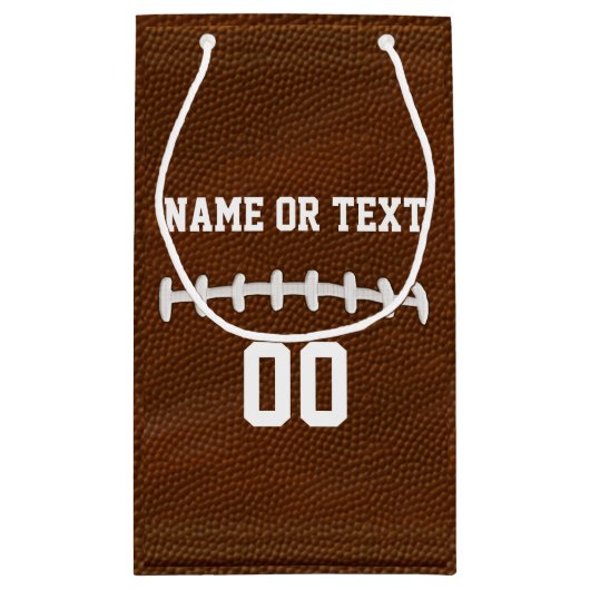 名前、数のパーソナライズなフットボールのギフトバッグ スモールペーパーバッグ (裏面)