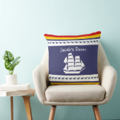 名前whale + sailboatでパーソナライズ クッション (椅子)