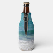 名海のカリブの財パーソナライズされた産 ボトルクーラー (ボトル裏面)