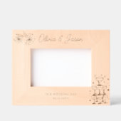 名結婚パーソナライズされたファンシー塔 レーザー彫刻フレーム (正面)