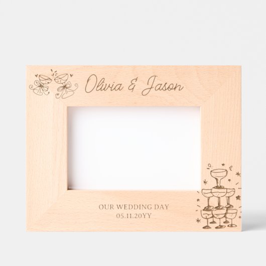 名結婚パーソナライズされたファンシー塔 レーザー彫刻フレーム (正面)