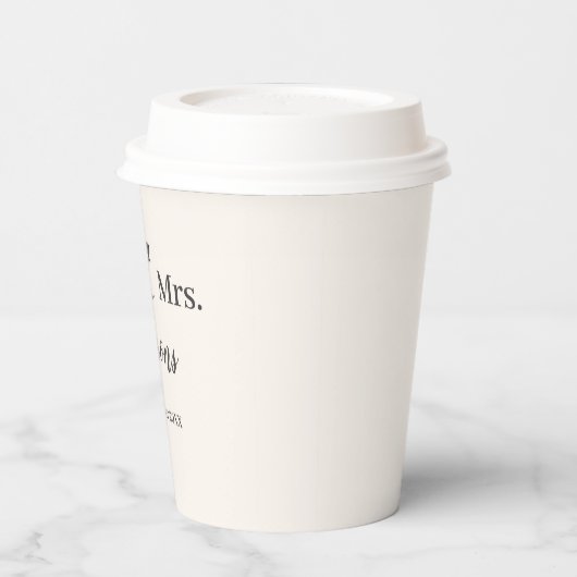 名結婚前の組  紙コップ (左)