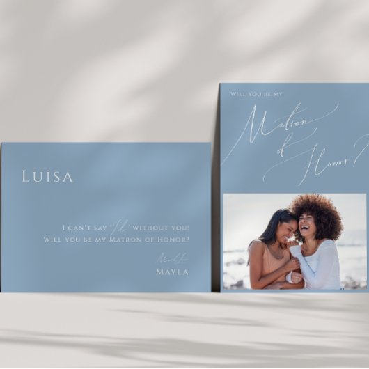 名誉の提案カードの埃っぽい青い写真マトロン 招待状