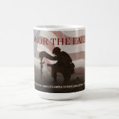 名誉を与え落ちたる コーヒーマグカップ (中央)