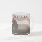 名誉を与え落ちたる フロストグラスマグカップ (正面右)