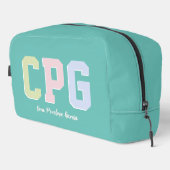 名門私立校風のイニシャルかわいいトレンディーパーソナライズされたティール(緑がかった色) ドップキット (右コーナー)