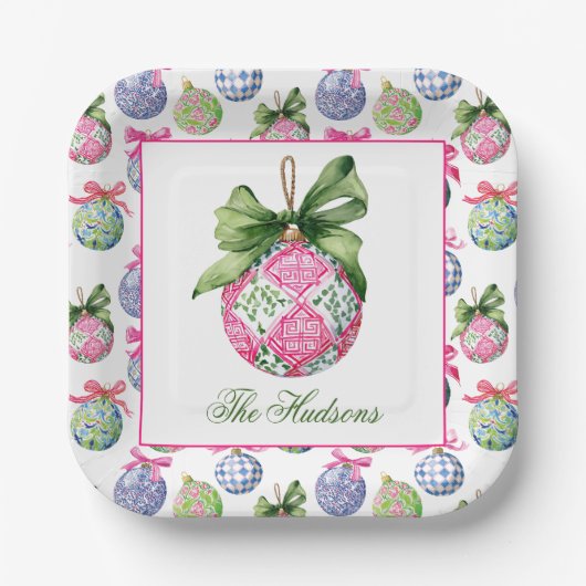 名門私立校風のオーナメントパーソナライズされた ペーパープレート (正面)