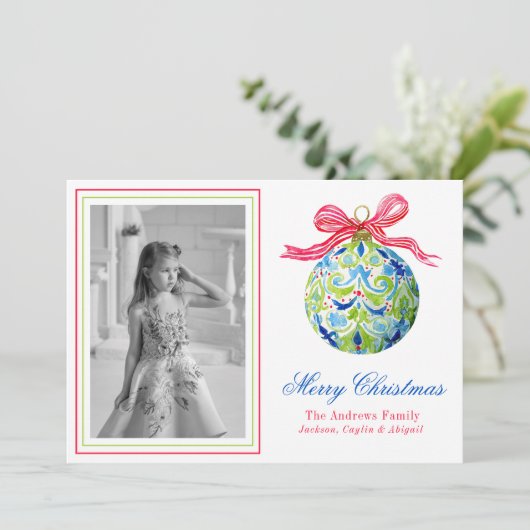 名門私立校風のクリスマスバウブルオーナメントフォトホリデー シーズンカード (スタンド正面)