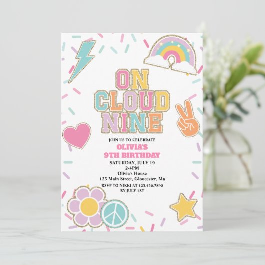 名門私立校風のPatch On Cloud Nine 9誕生日 招待状 (スタンド正面)