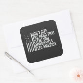 君のアメリカ人の手を食べ物を与え噛みつるな スクエアシール (封筒)