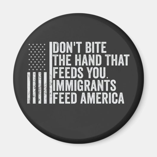 君のアメリカ人の手を食べ物を与え噛みつるな マグネット (正面)