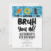 君は入った?ボーイ10代の若者誕生日ピザプール 招待状 (正面)