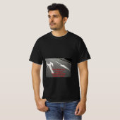 君は困ったから欲しいのだ Tシャツ (正面フル)