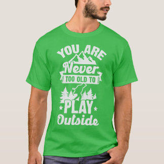 君は年を取って外へ出るこ遊とが無い Tシャツ