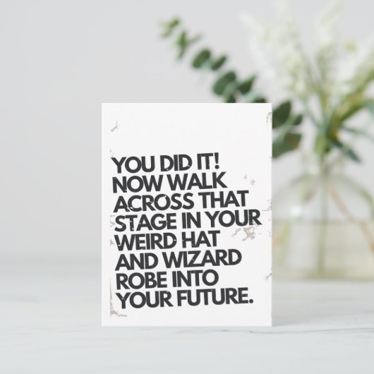 君は法衣風変わりを着て卒業したおもしろい ポストカード (スタンド正面)