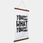 君は知らないことを知らぬ 吊り下げ型タペストリー (傾斜あり)