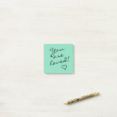 君は緑に愛されハート 前向き ポストイット (デスク上)