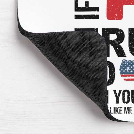 君もしはトランプ2024が好きじゃない君は間違いなくエレプ マウスパッド (コーナー)