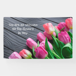 君も歓迎だ…… 横断幕