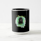 君を見た瞬間、僕は君を愛した犬の贈り物を マグカップ (中央)