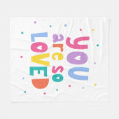 君カラフルはとても愛される フリースブランケット (正面(横))